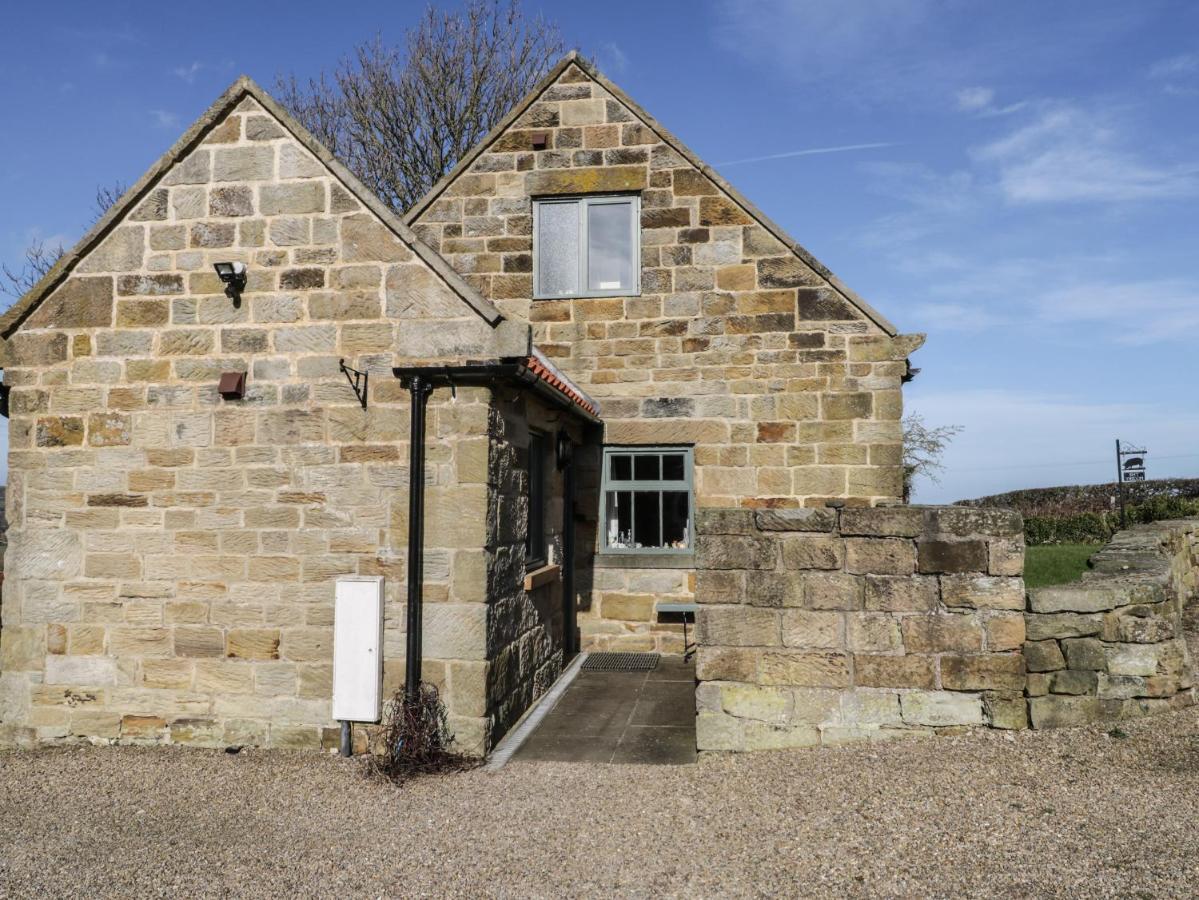 The Piggery Vila Whitby Exterior foto