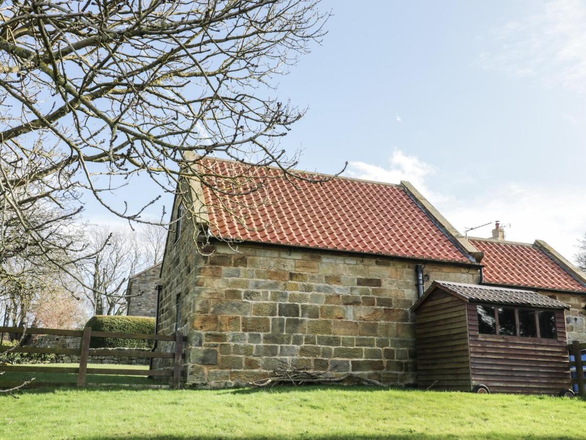 The Piggery Vila Whitby Exterior foto